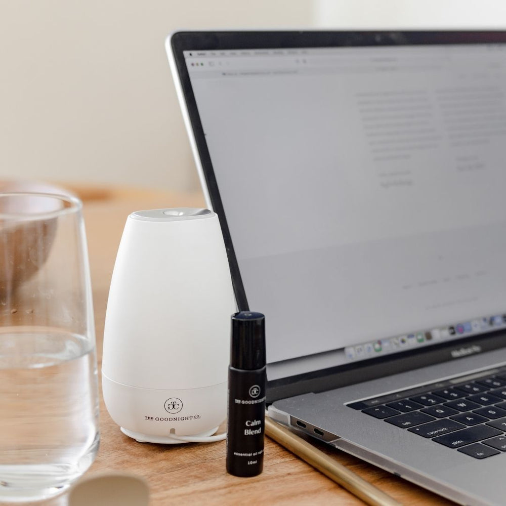 USB Portable Essential Oil Diffuser - White Diffuser The Goodnight Co. 